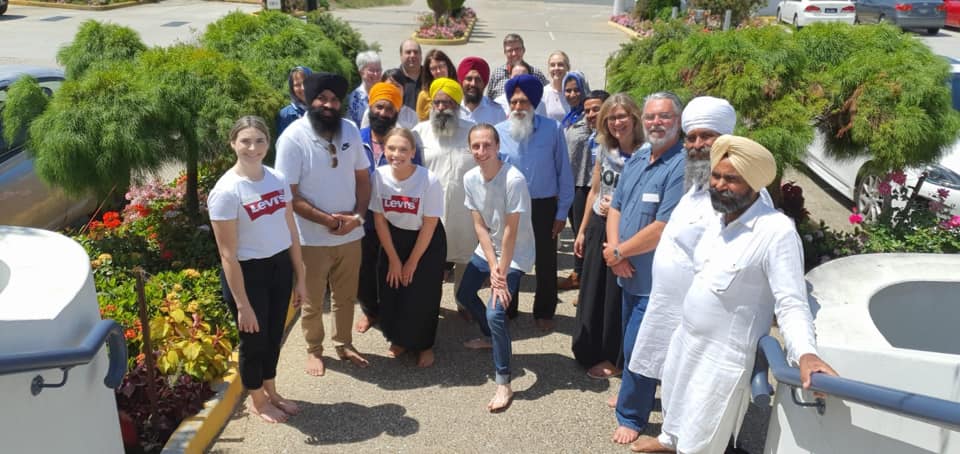 Welcoming visitors to the Gurdwara